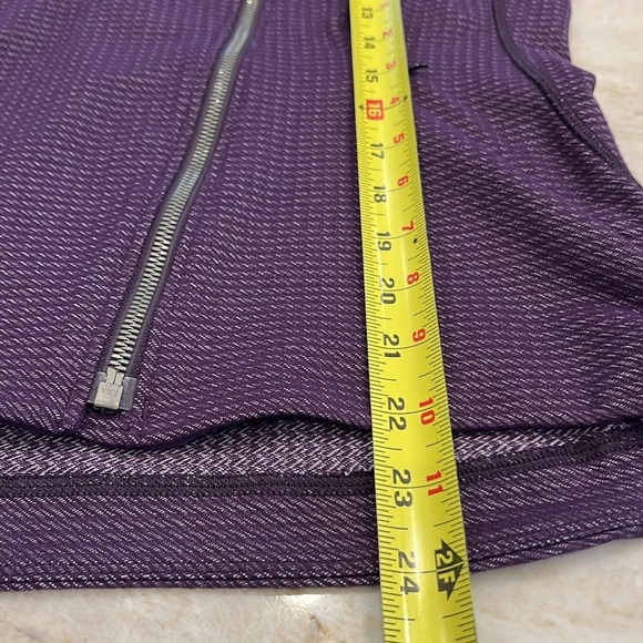 Lululemon | Precision Jacket | Chainlink Deep Zinfandel | Size 8 - Picture 12 of 16